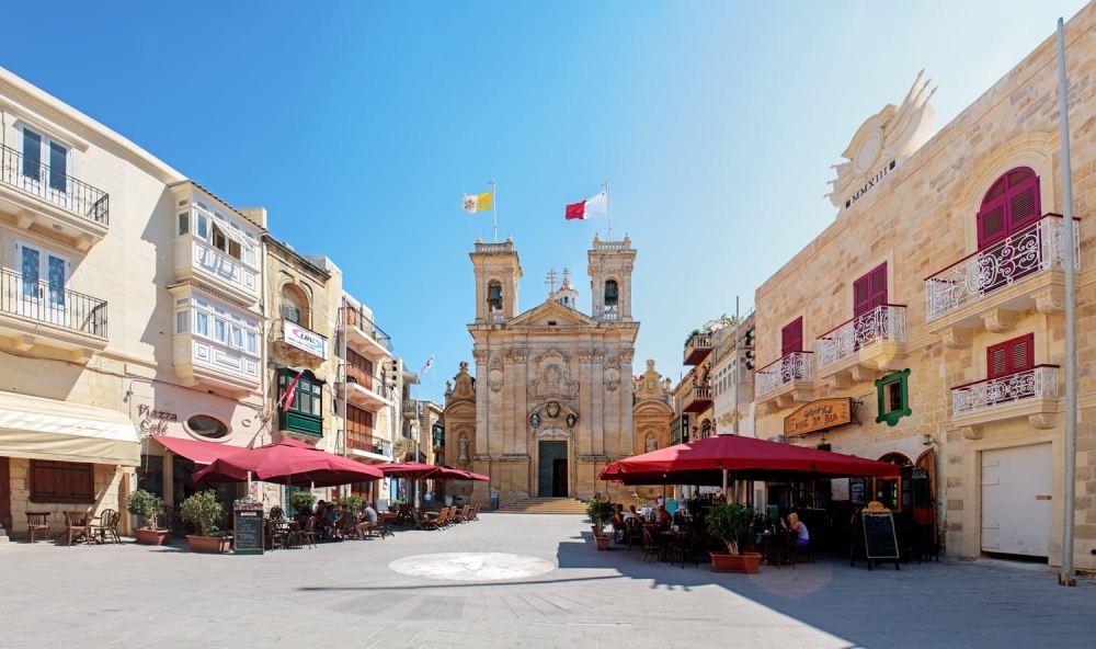 Gozo businessmen ‘livid’ at staff leaving to join public sector ‘when most needed’