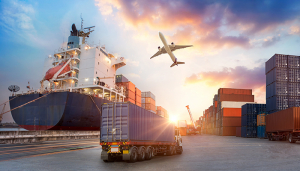 Registered trade in goods showed a deficit of €904.0 million in July 2025