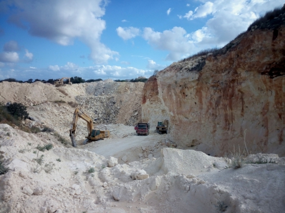 Construction industry in uproar over ‘alarming’ lack of waste dumping sites