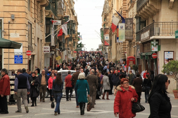 Late-night shopping coming to Valletta