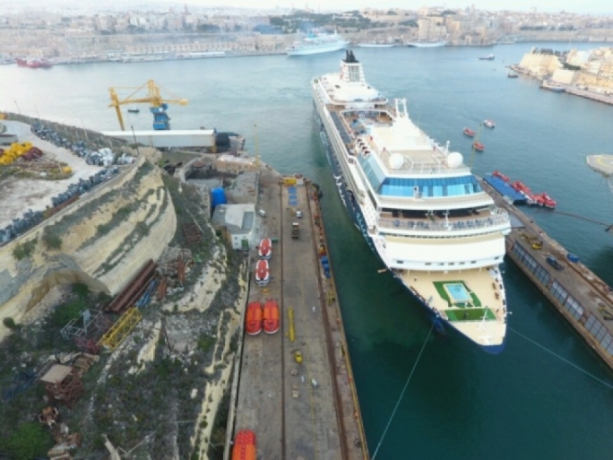 Italian cruise ship company to buy 50% stake in Palumbo shipyard